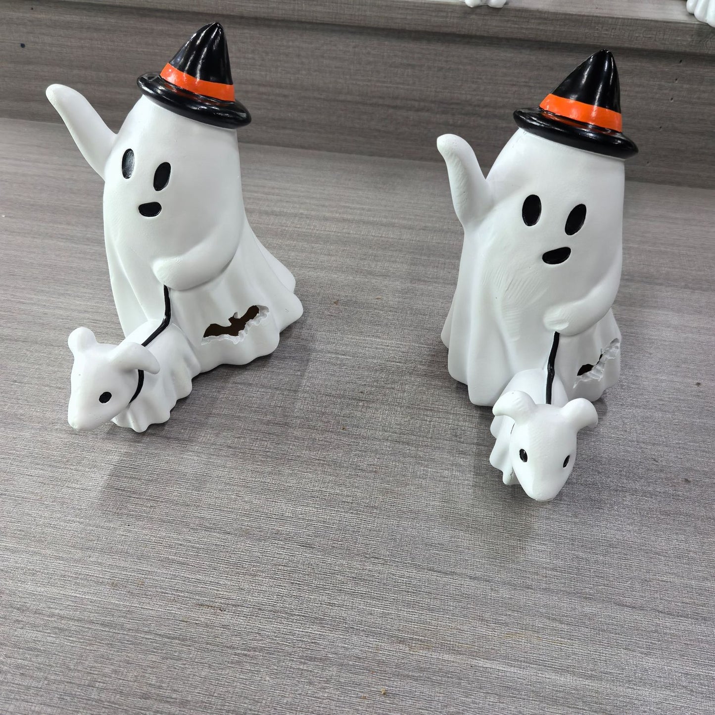 Halloween Little Ghost Dog Ornament, Modern Resin Walking Dog Decoration