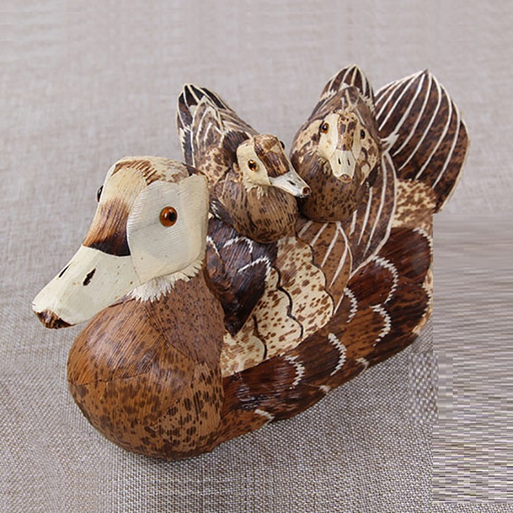 Vintage Elegance: Pure Handmade Bamboo Shell Mandarin Duck Tea Pet Ornament.