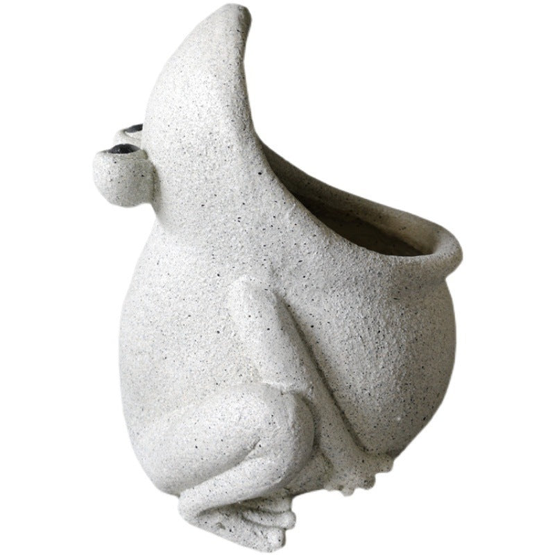 Zen Water Feature: Frog Decoration Viewing Fountain Sculpture in Synthetic Magnesium Oxide.