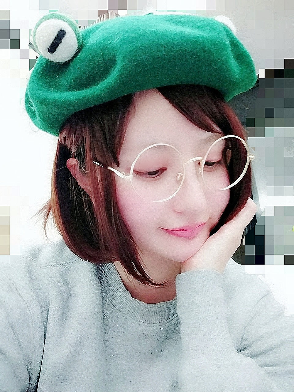 Handmade Whimsy: Wool Felt Cute Funny Frog Beret (Unisex, Adult & Child Sizes).