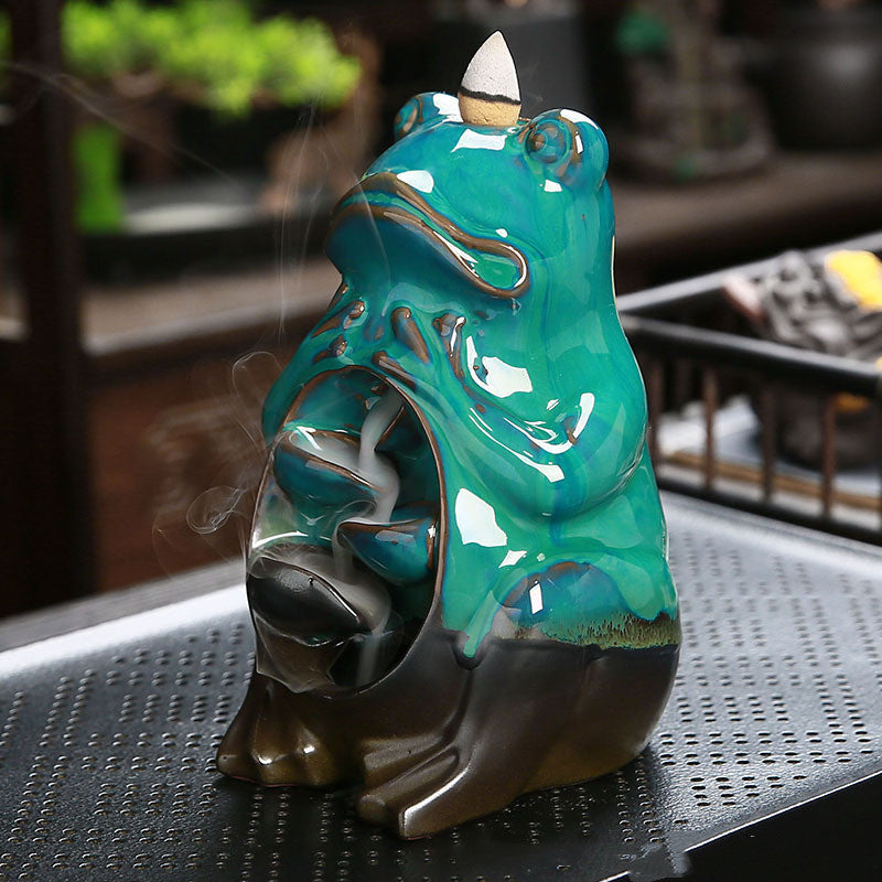 European Charm: Handmade Ceramic Frog Backflow Incense Burner (Kiln-Baked Green).