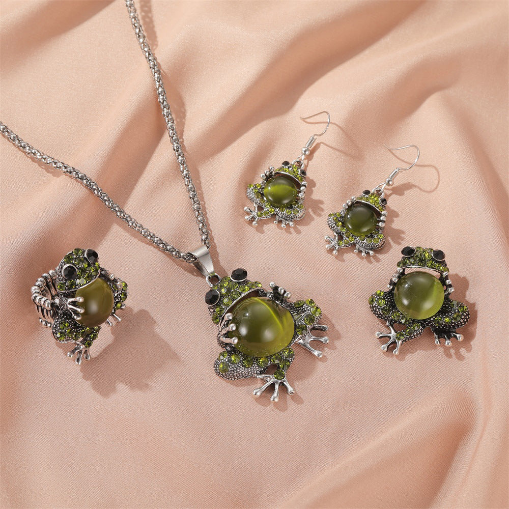 European Charm: Opal Cute Frog Alloy Jewelry Set (Ring, Earrings & Necklace).