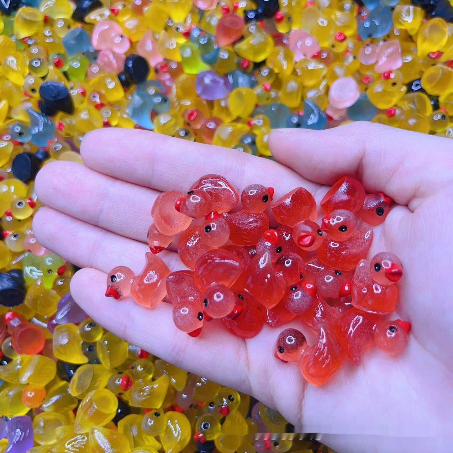 Luminous Mini Transparent Duck Ornaments – Cute DIY Glow-in-the-Dark Duck Accessories