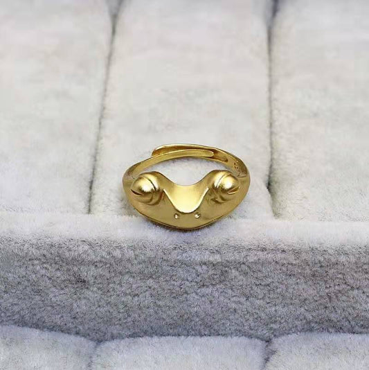Bestseller Appeal: New Hot Sell Vintage Frog Ring (Adjustable, Gold).