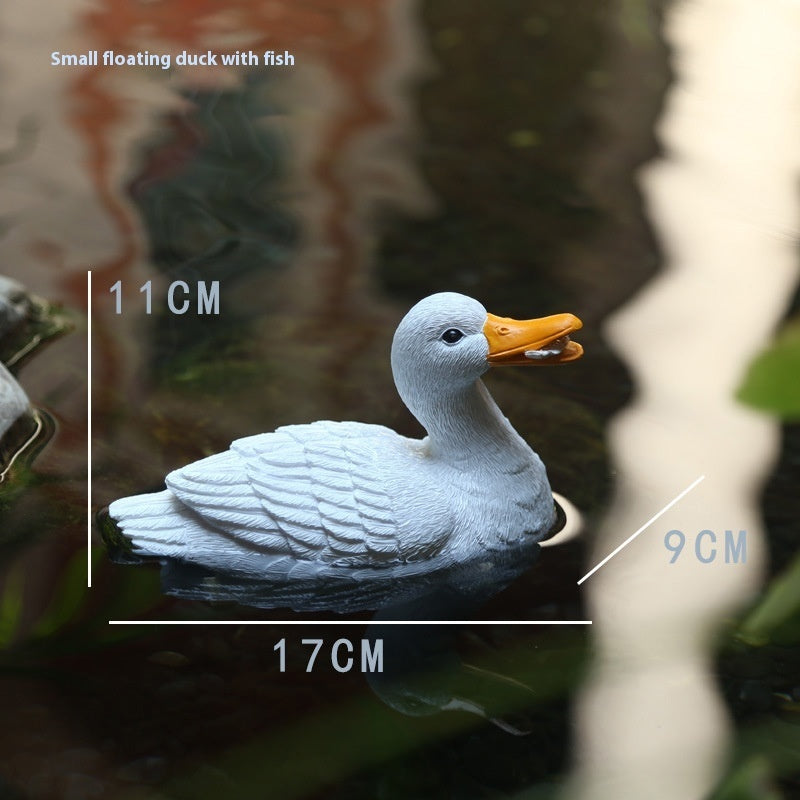 Water Garden Charm: Modern Resin Floating Frog Simulation Animal Ornaments.